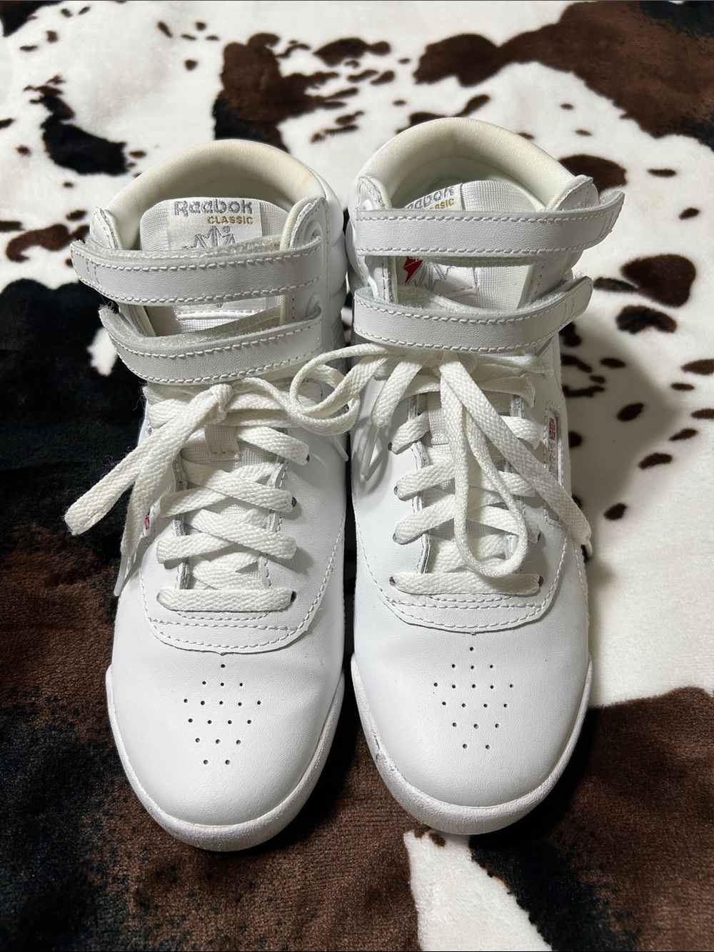 Reebok White High-Top Leather Sneakers with Twin Ankle Straps - Picture 2 of 5